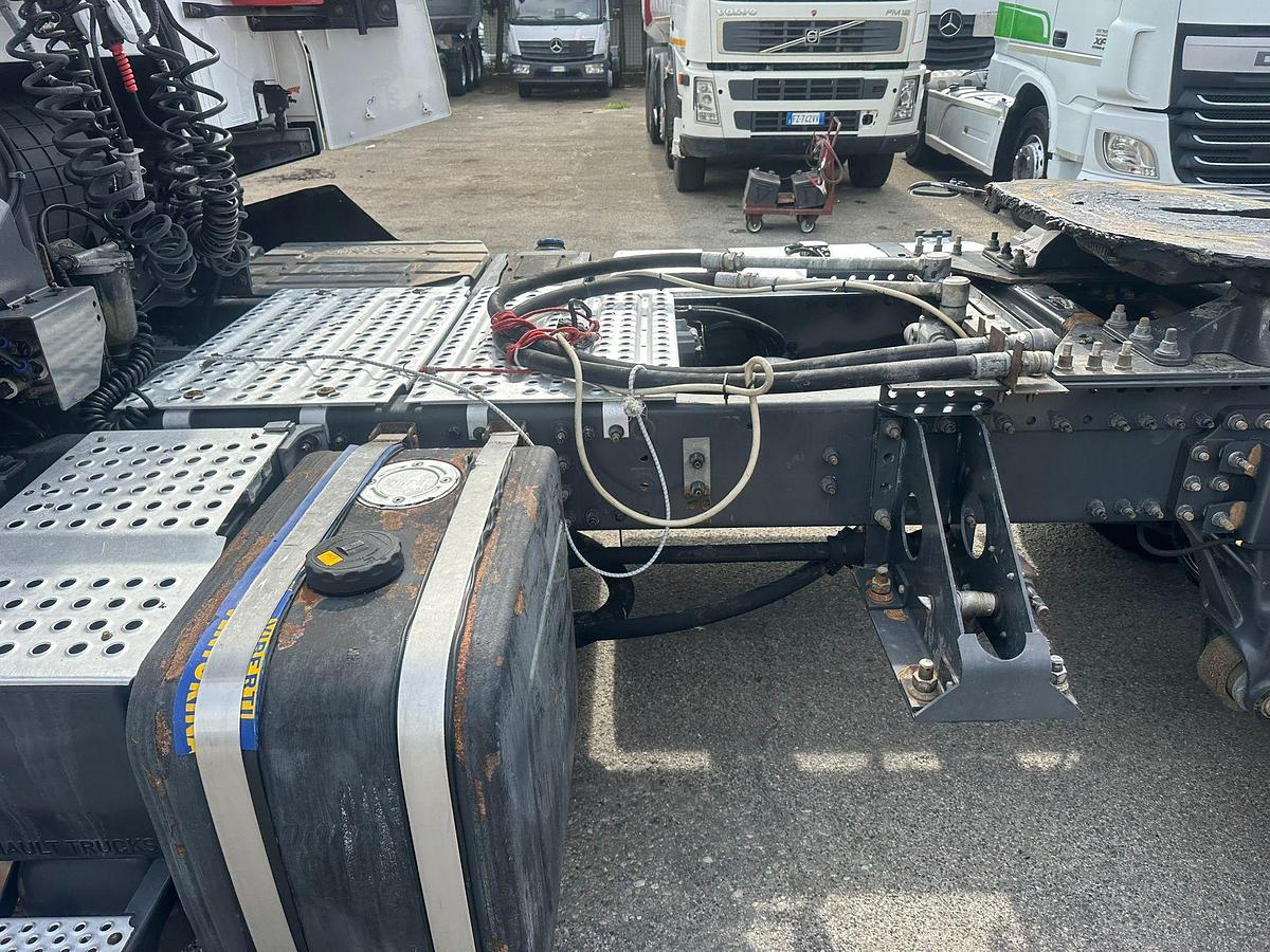 Usato RENAULT T 460 POMPA E PRESA DI FORZA