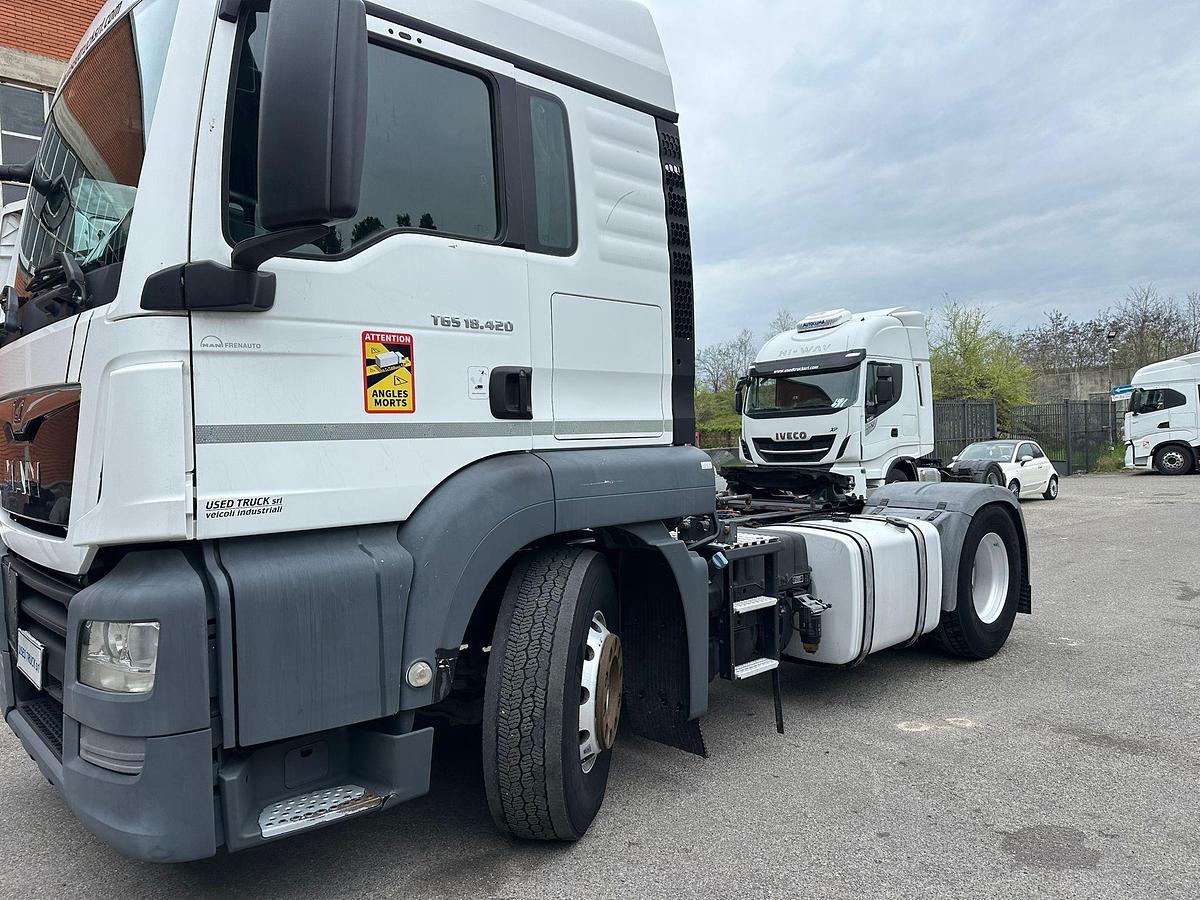 Usato Man tgs 420 automatico retarder POMPA E PRESA DI FORZA 