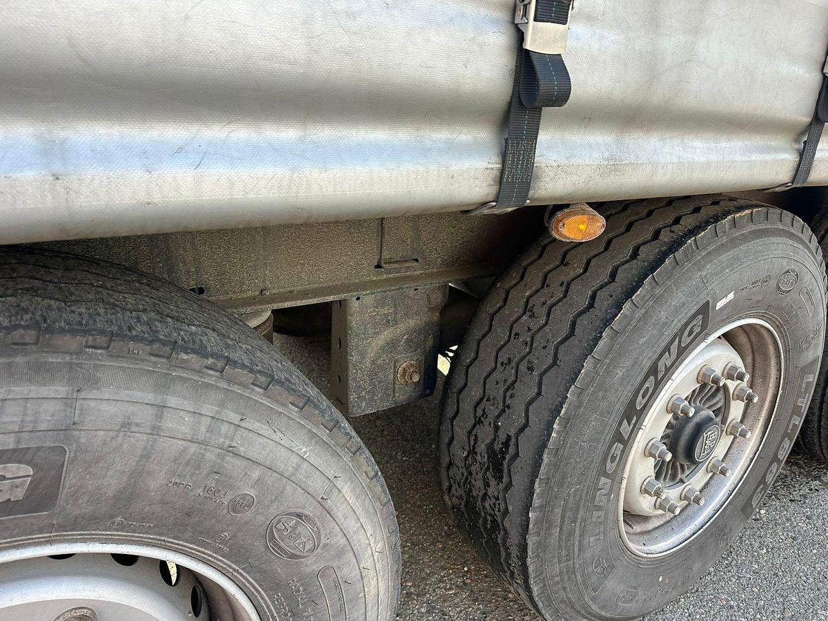 Usato Semirimorchio kogel anno 2023