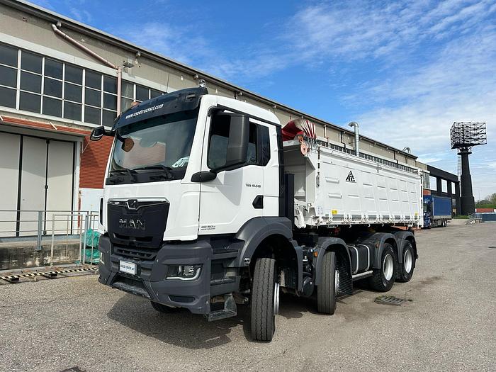 Usato MAN TGS 41.510 8X4 RIBALTABILE TRILARERALE KM 59000 ANNO 2022