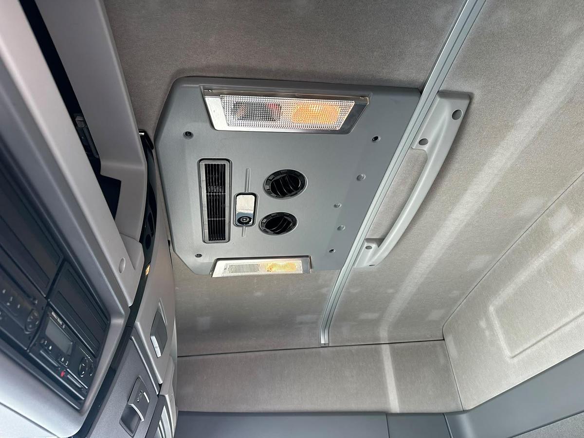 Usato Renault T 440 cambio automatico retarder ADR tutte le classi