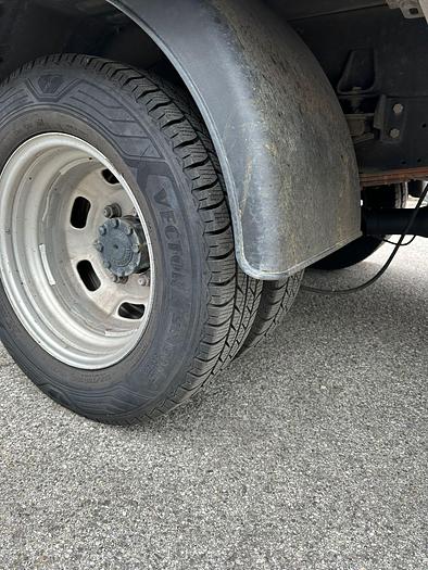 Usato Iveco Daily 35c16 Furgone box in alluminio con sponda battente euro 6b