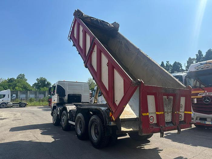 Usato VOLVO FH 480 8x4 Ribaltabile Trilaterale 