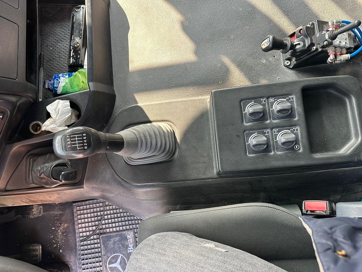 Usato ASTRA HD 500 8X6 RIBALTABILE POSTERIORE TARGA GIALLA