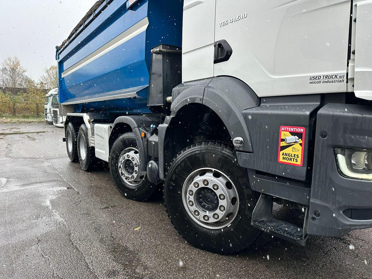Usato MAN TGS 41.510 8X4 RIBALTABILE POSTERIORE ANNO 2022 (PARI AL NUOVO)