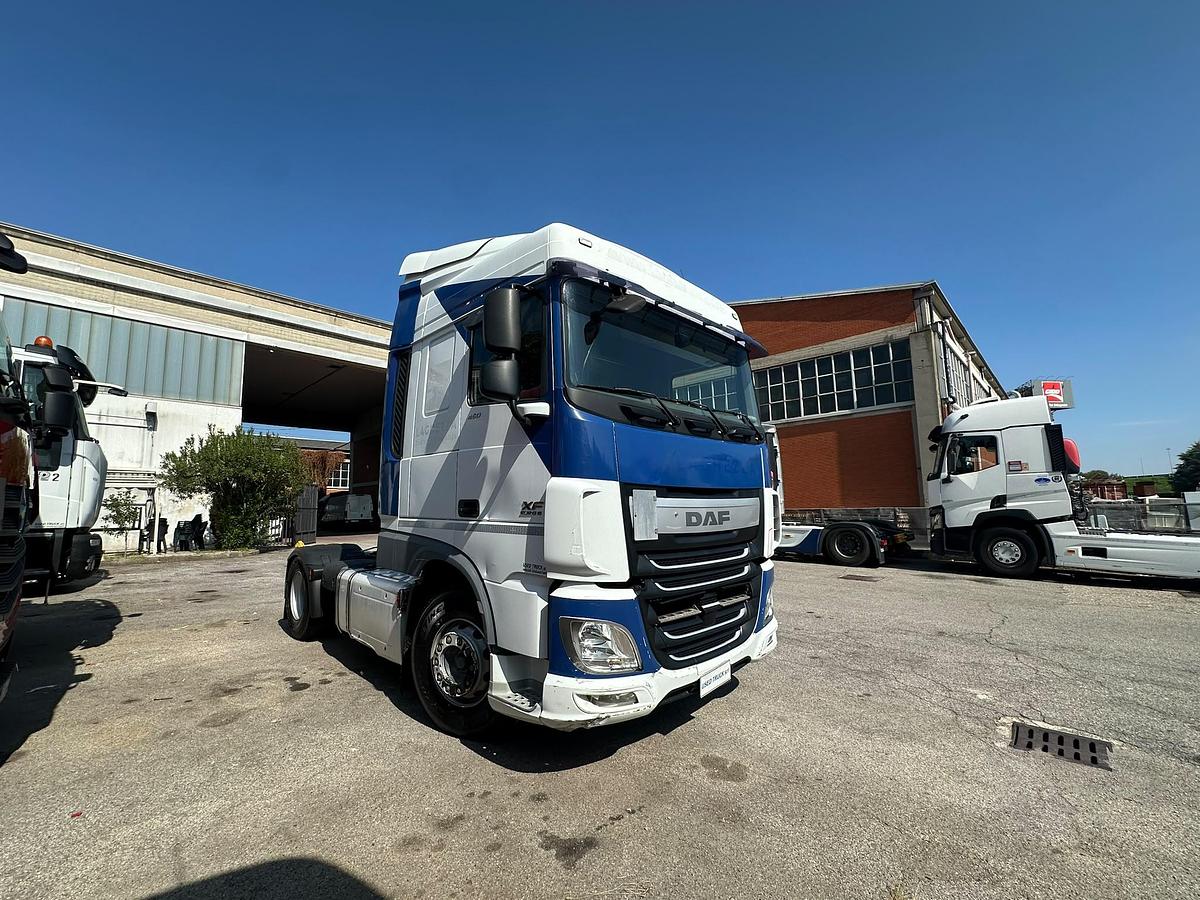 Usato DAF XF 460 POMPA E PRESA DI FORZA