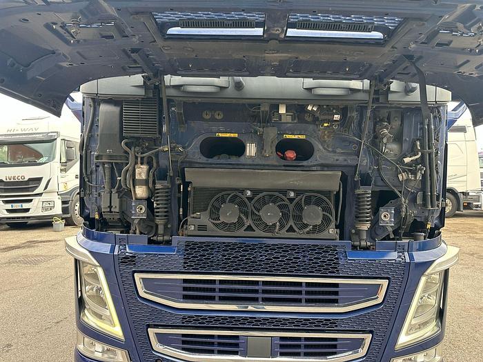 Usato VOLVO FH 500 AUROMATICO WEB/PLUS clima da fermo 2017