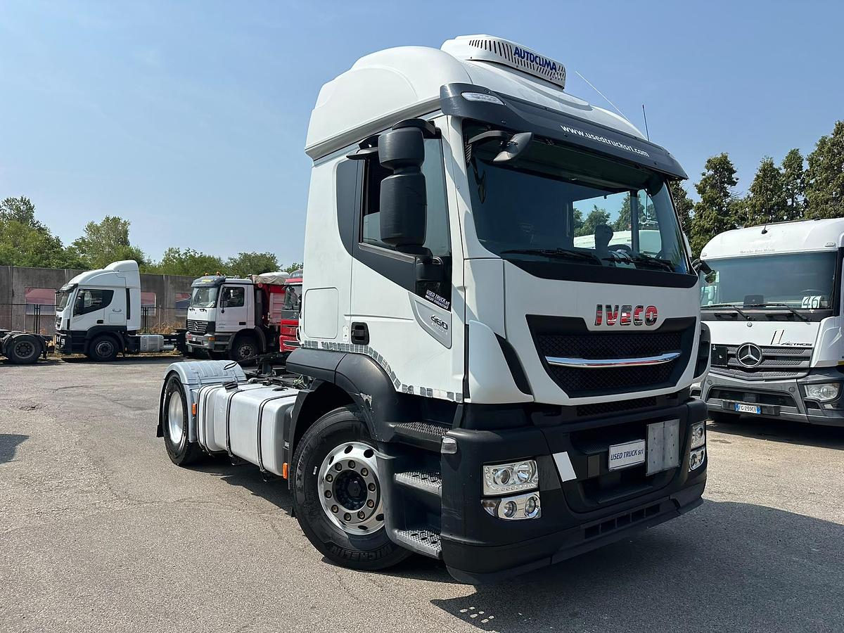 Usato Iveco Stralis 460 cabina A/T POMPA E PRESA DI FORZA ADR