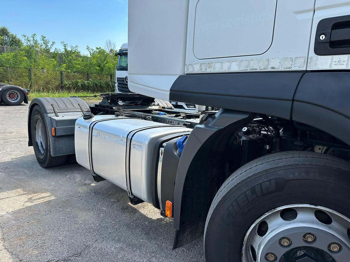 Usato Iveco Stralis 460 cabina A/T ADR