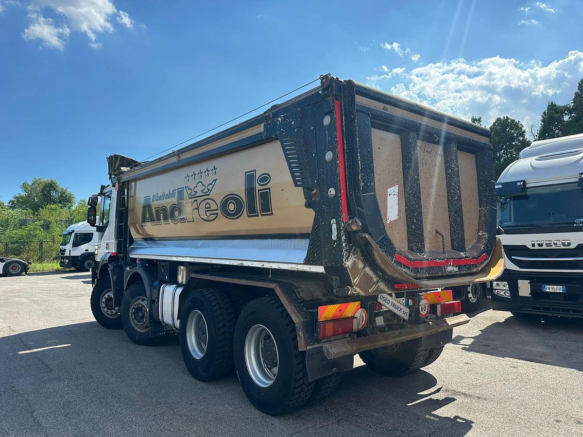 Usato Iveco Trackker 450 8x4 Ribaltabile posteriore Andreoli