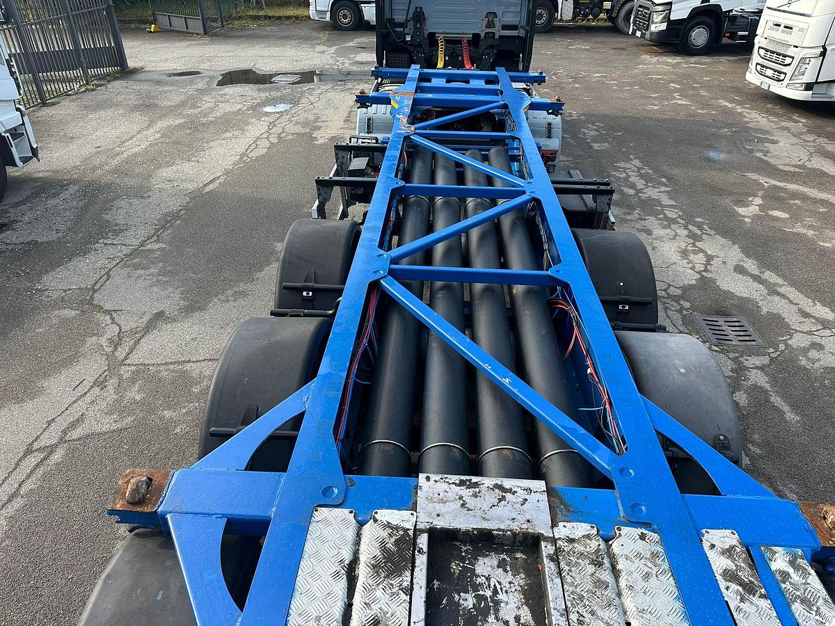 Usato Semirimorchio Porta Tank 20/30 piedi 