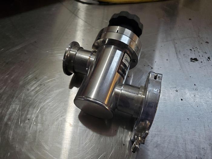 Used MDC KIV-150-P-51892PC INLINE VACUUM VALVE (X2)