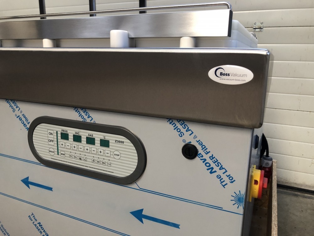 Used Boss Titan-X 950 vacuum machine