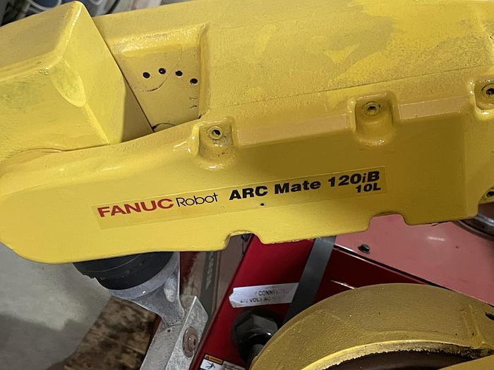 Used FANUC ARCMATE 120iB/10L MIG WELDING ROBOT WIRE FEEDER, TORCH, LINCOLN POWER WAVE 455M