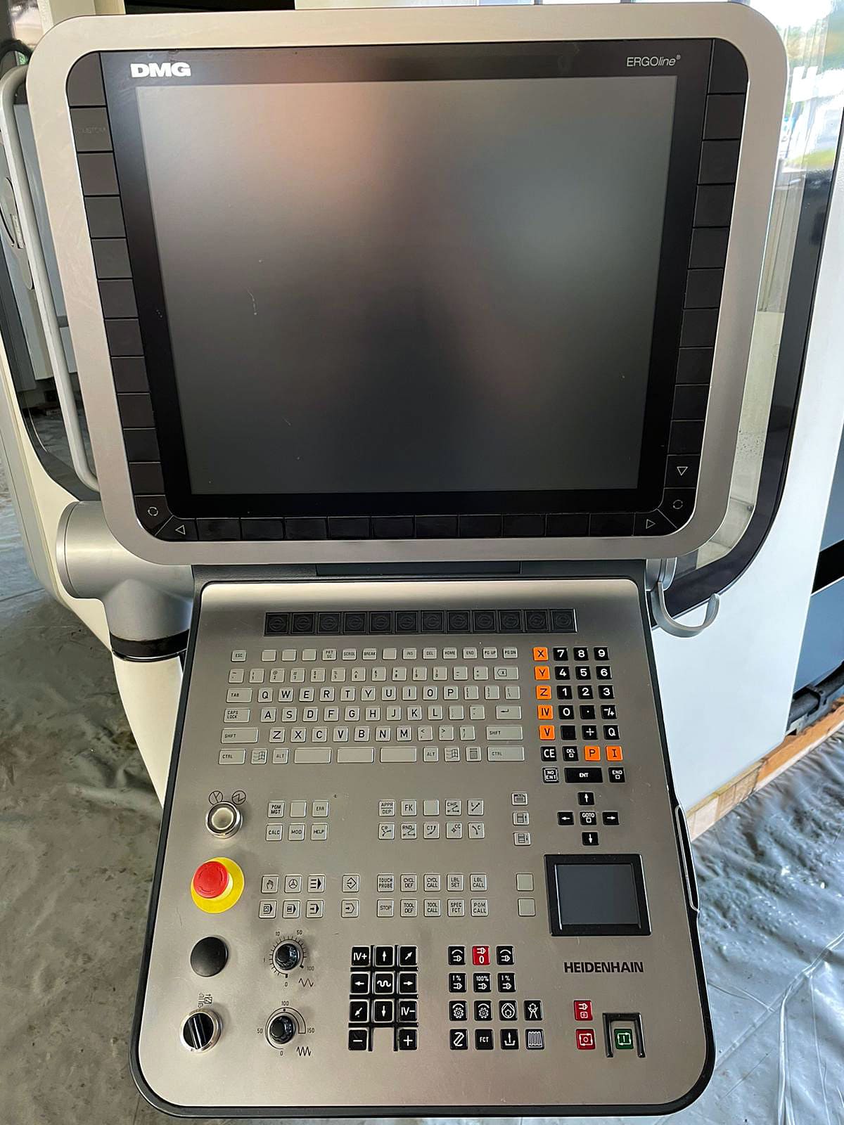 Used DMG Gildemeister DMU 50 - CNC Vertical machining center - 2013