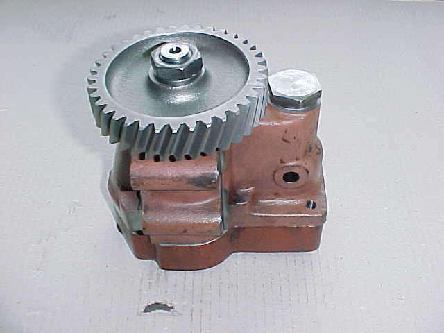 Used LUBE OIL PUMP DEUTZ BA12M816