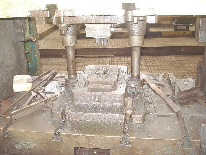 Used Press Trimming LKO315