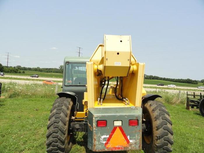 Used 2011 GEHL DL12-40