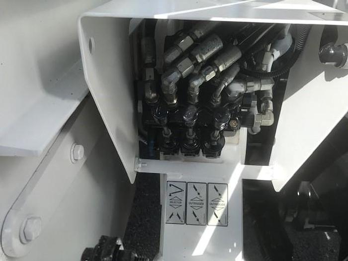 Used 2012 International 4300 Altec LRV65 65ft Flatbed Bucket Truck - C14809