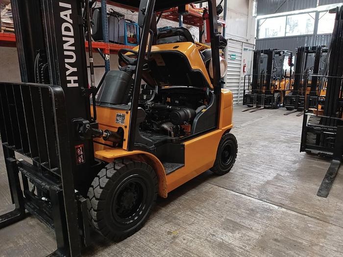 Usado 2019 HYUNDAI 25L-7A