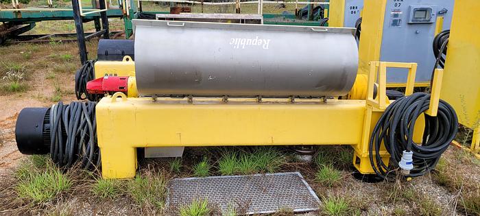 Used Republic Centrifuge LW355 Centrifuge (14" x 57")