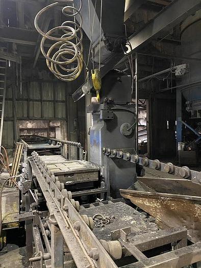 Used BRITISH MOLDING MACHINE QJS-230 JOLT SQUEEZE SHUTTLE LIFT (Sale pending)