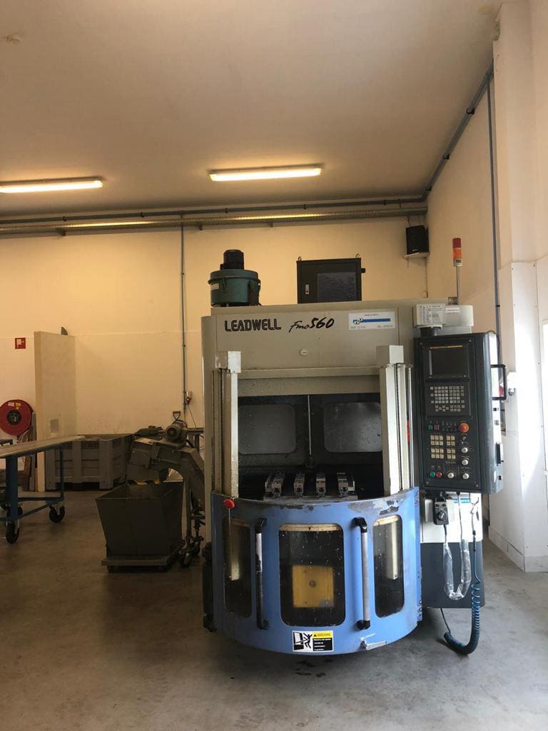 Used LEADWELL FMC 560
