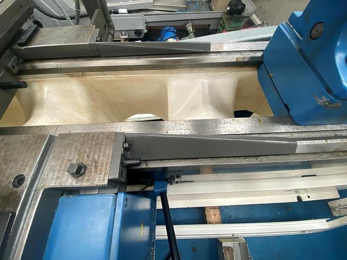 Used 1997 Boehringer VDF DUE 560 Manual Lathe