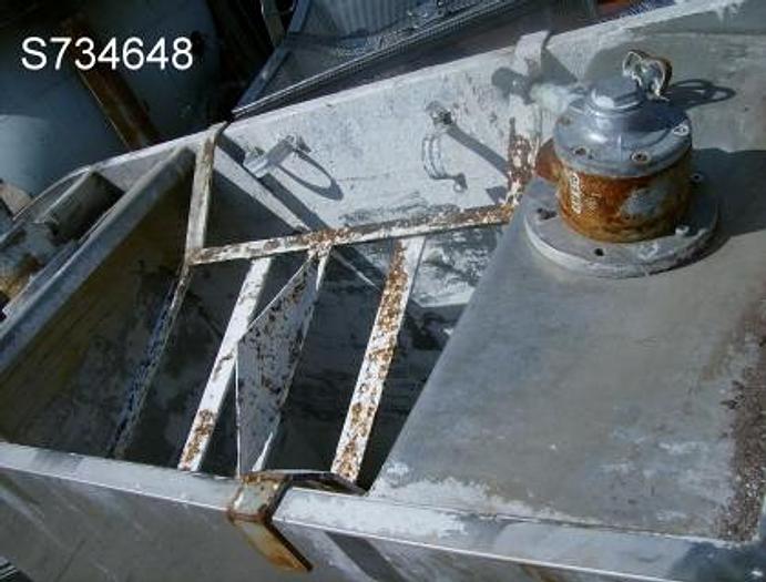 Used Tank, 125 Gallon, S/st, Rect, OT/FB, Agit Dr #S734648