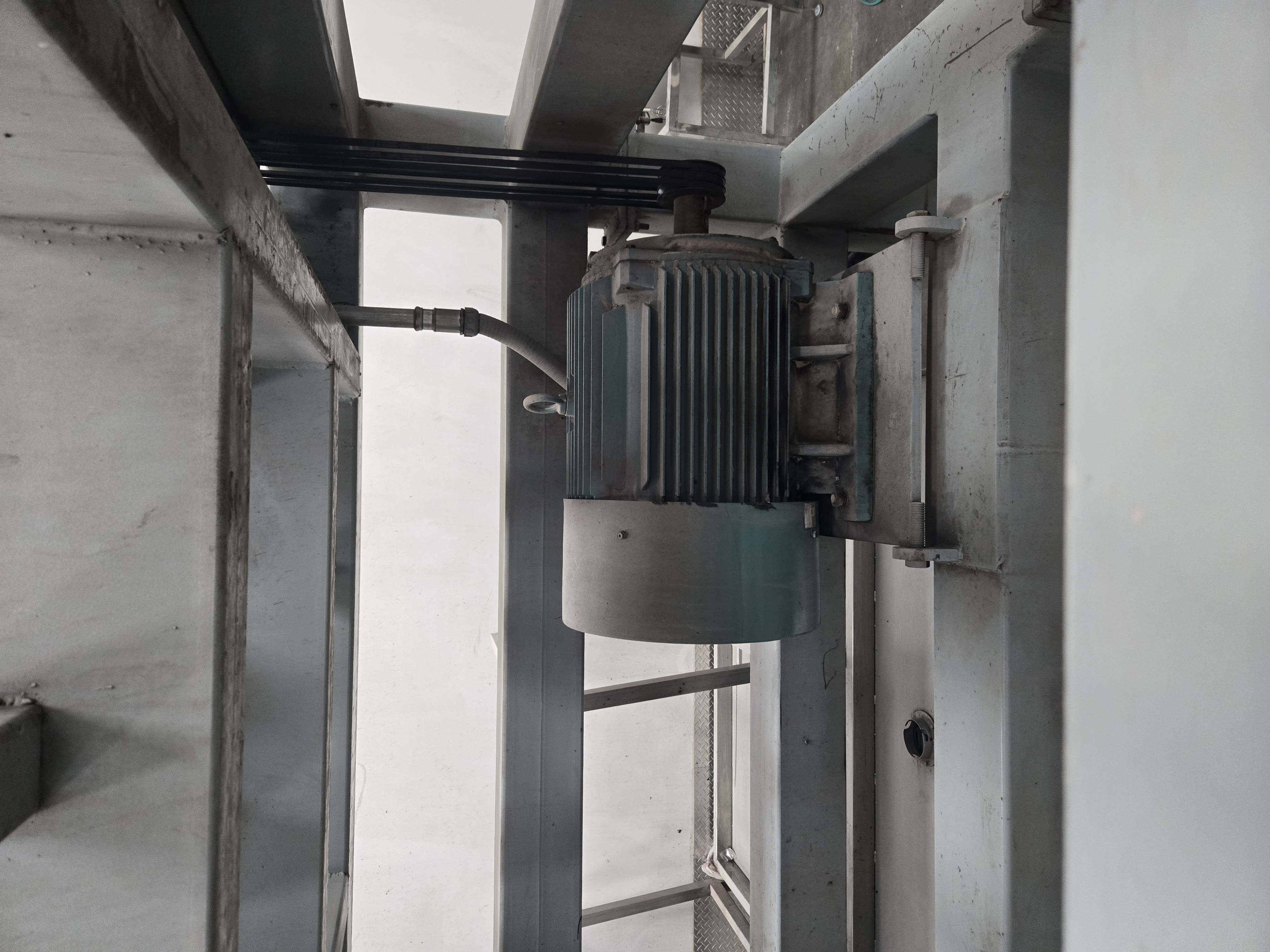 Used 15,000 Liter stainless steel double ribbon blender