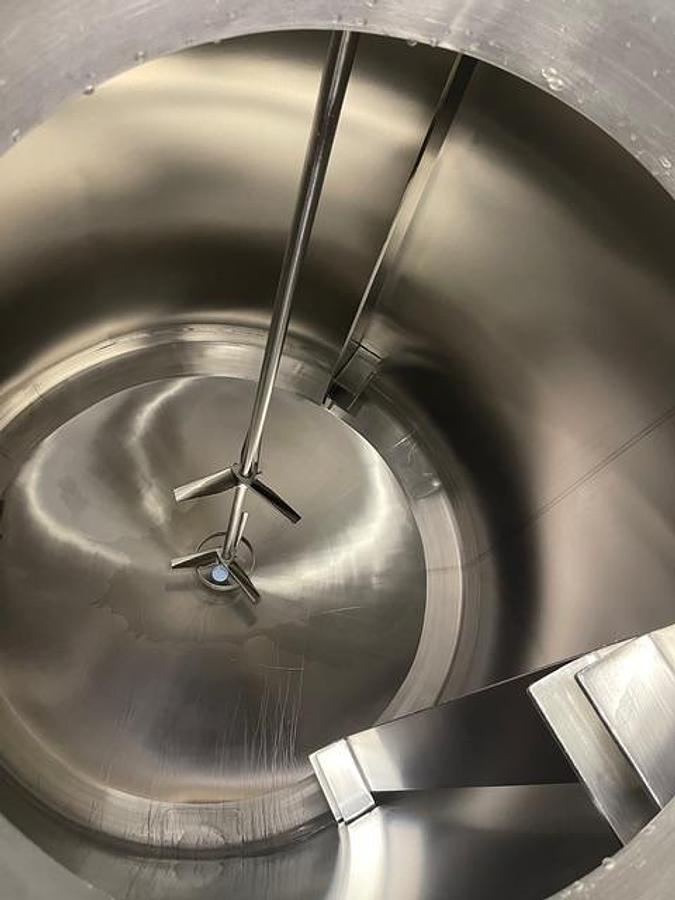 Used Lee  Industries  600  Gallon  Processing Tank