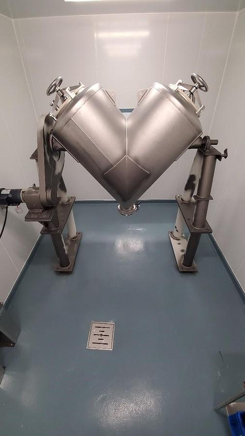 Used 20  Cuft  Patterson  Kelly  V-Blender