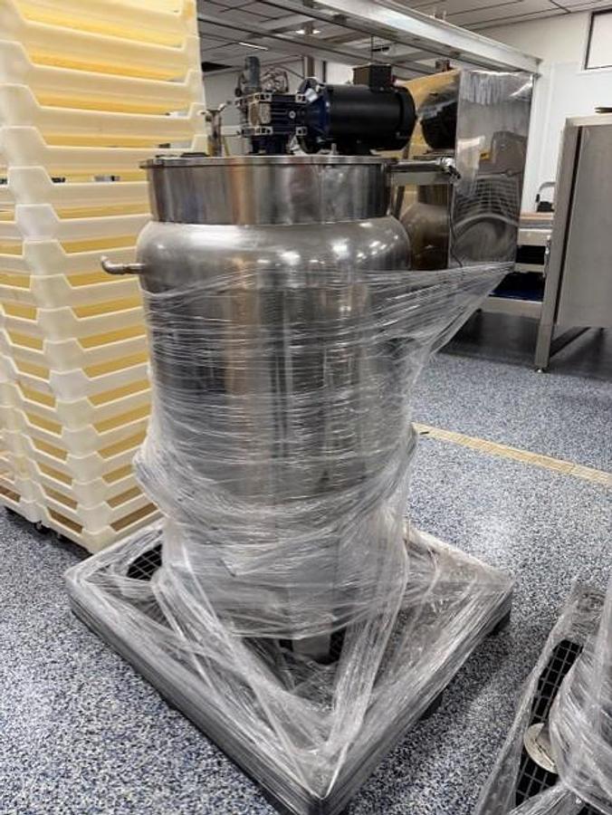 Used Complete Small Scale Gummy Line