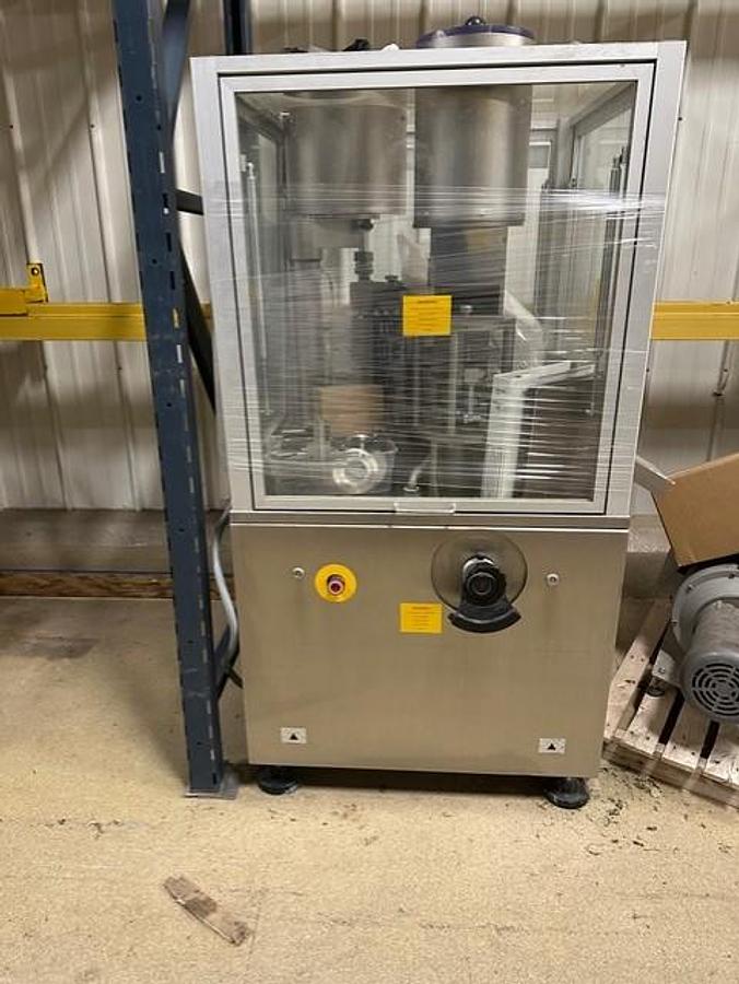 Used Zanasi 40F 0 and 00 Change Parts Capsule Filler