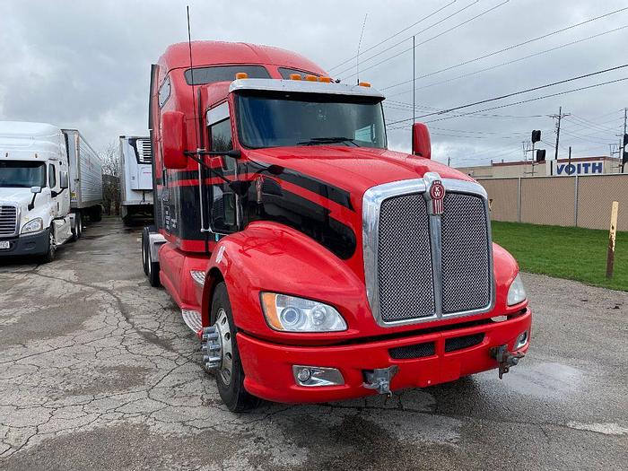 Used 2017 KENWORTH t660