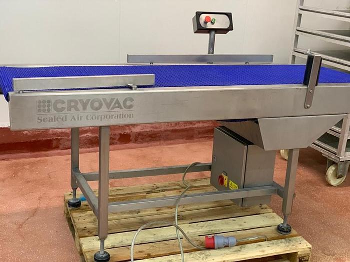 Used BLUE CONVEYOR