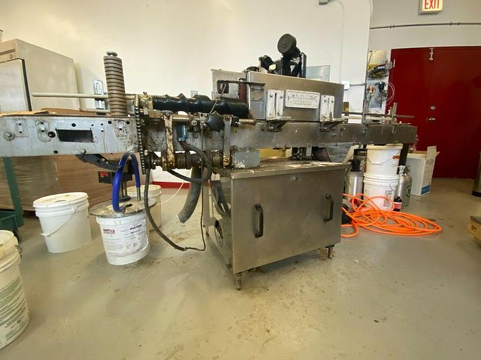 Used Krones Rotina 1 glue wrap around labeler