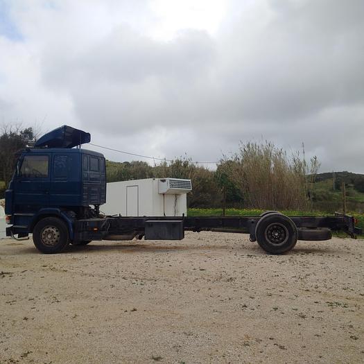 Usado 1992 SCANIA R 113M 360 chassis cab