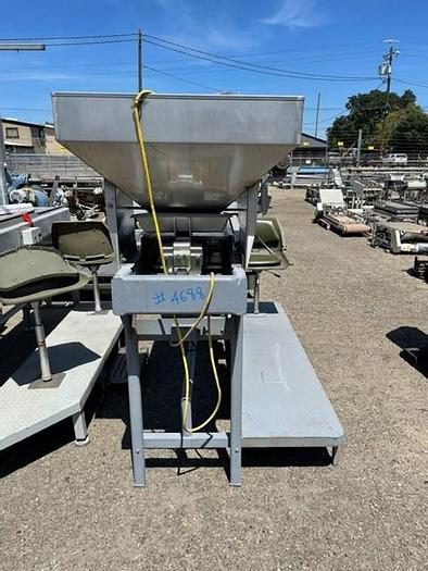 Used Stainless Steel Picking -Sorting Vibratory  Table