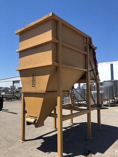 Used Grossi Hydraulic Bin Dumper