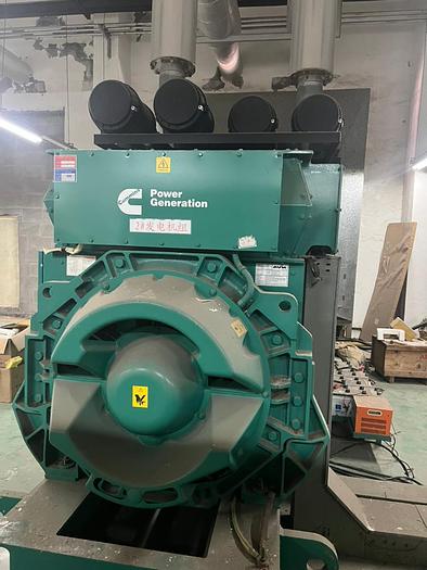 Used Cummins generator very low hours with Stamford alternator