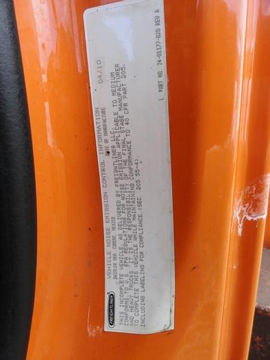 Used 2011 FREIGHTLINER BUSINESS CLASS M2 106