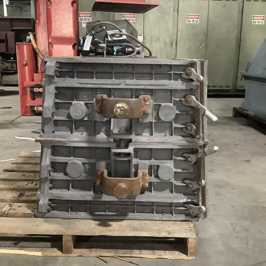 Used FREMONT OHIO FLASKS