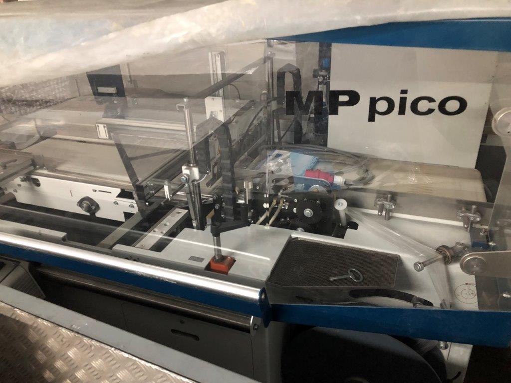 Used as good as new film packaging with forming shoulder machine Beck Multiplex Pico MP with shrink tunnel HV 601