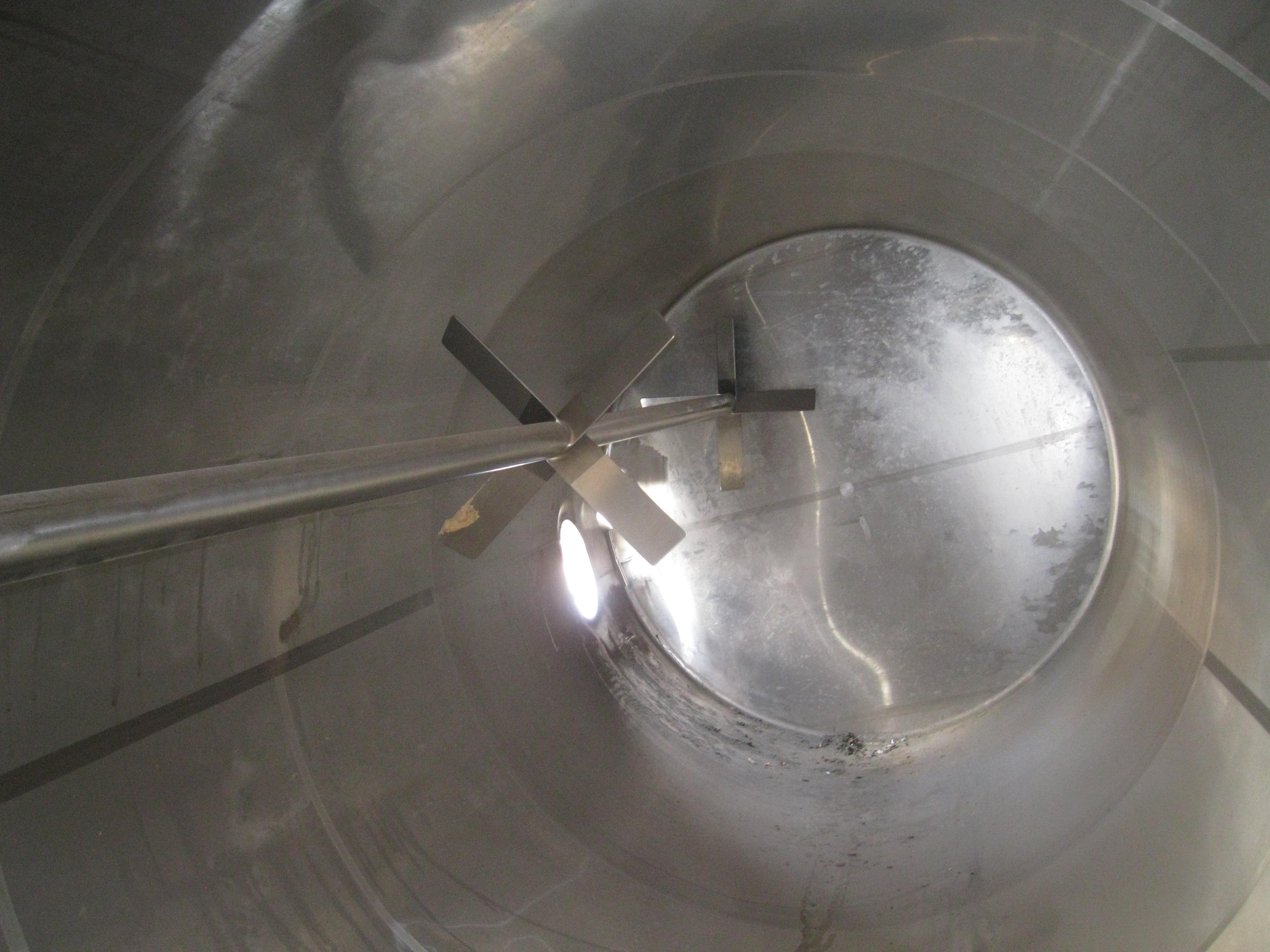 Usado 10,000 GALLON STORAGE SILO