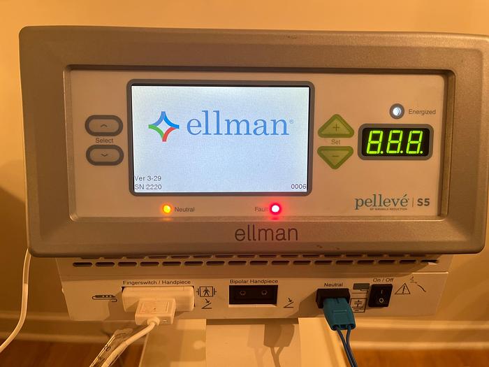 Used Ellman Pelleve S5 IEC RF Wrinkle Reduction System w/ accesories
