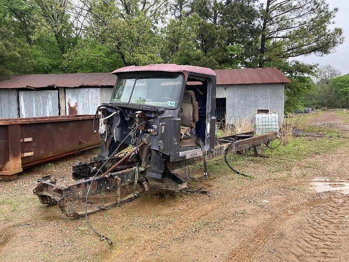 Used 1998 Mack CH 613