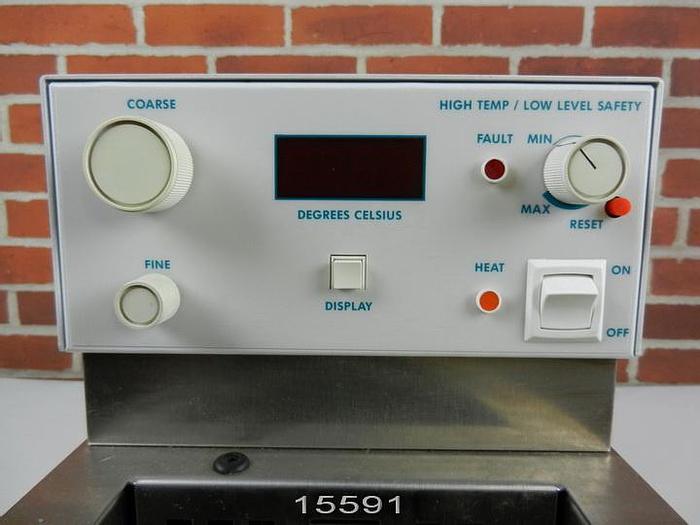 Used Neslab GP100 Constant Temperature Bath And Circulator, Digital Readout, 110 Volt, 6"x6" Bath #15591
