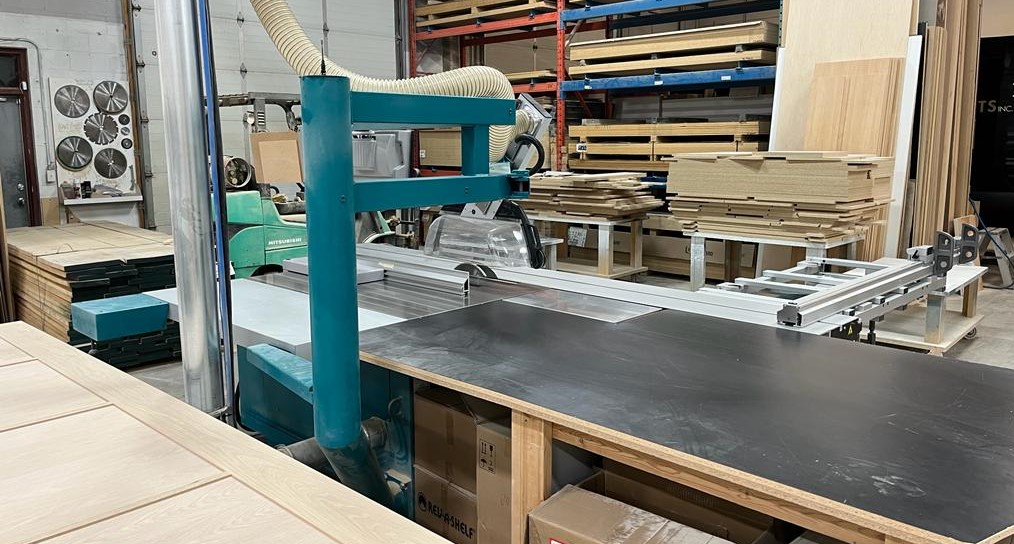 Used Martin T70 Sliding Table Saw
