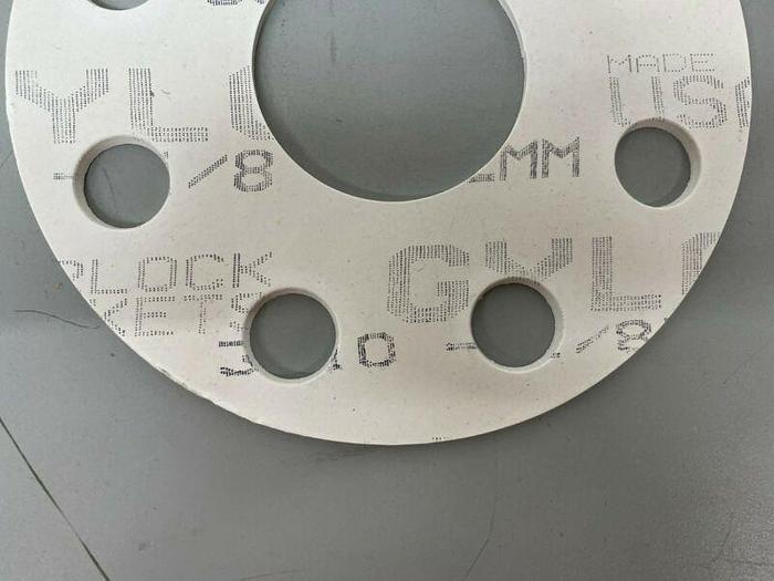 Used Lot of 6 - Garlock 1/8" Thick Gasket w/ 1.5" ID & 5" OD